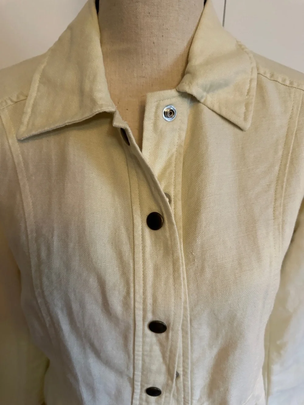 Express Cream Button-Front Utility Jacket - Picture 3 of 6